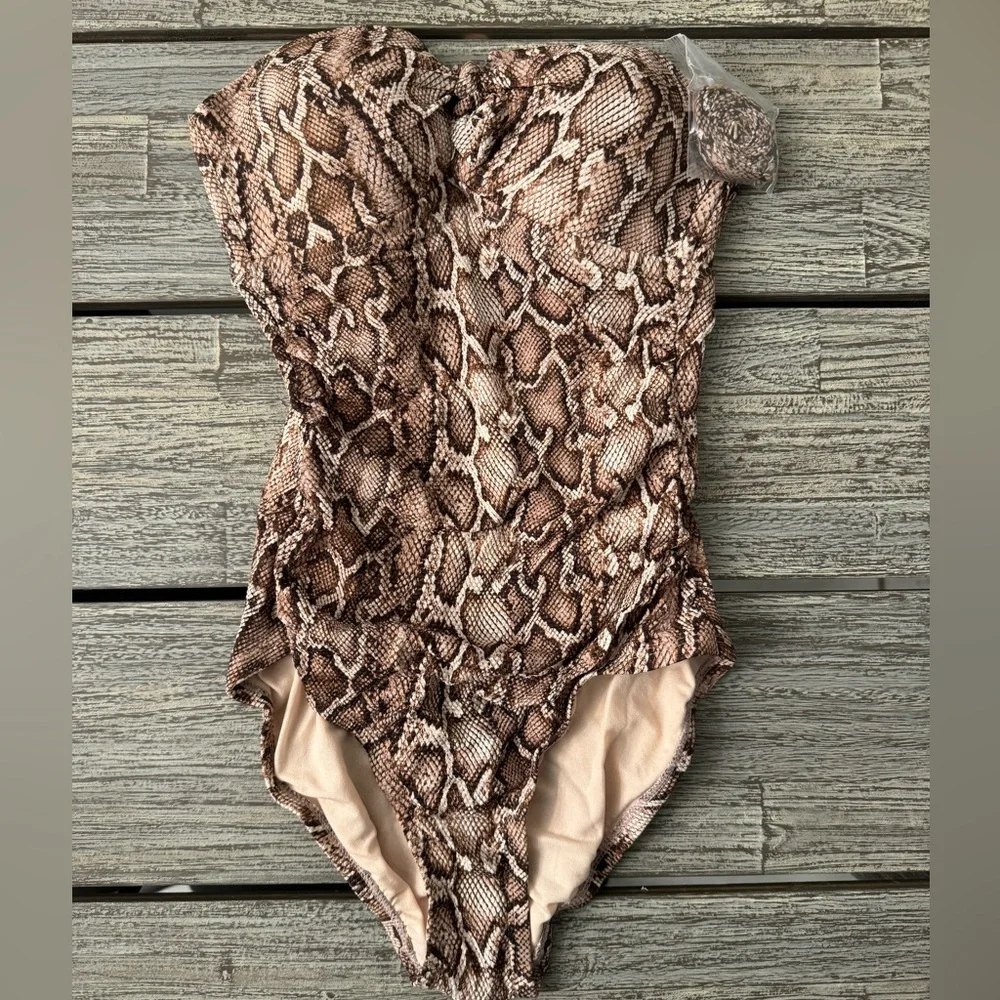 Women’s Kona Sol Convertible Halter Swimsuit, Snakeskin, Sz SM & MED